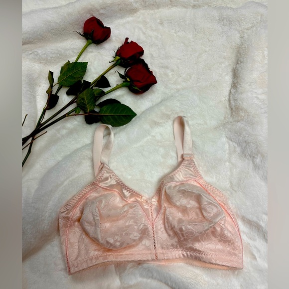 Other - Pink laced/ silky bralette